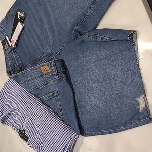 Womans Jean Shorts & Top Lot Size 18 shorts Size 1X top NEW NEW